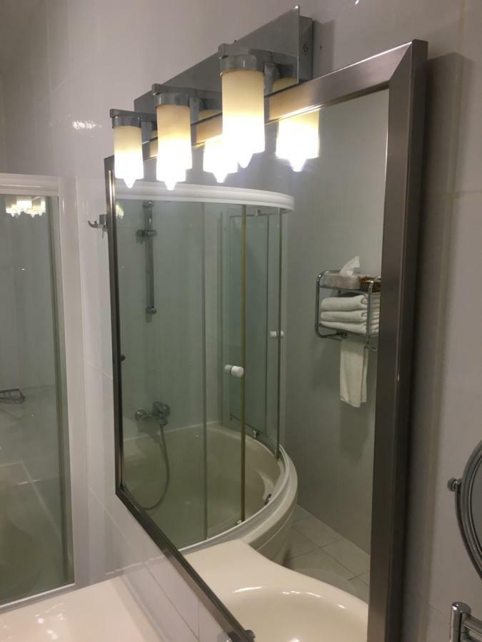 Hotel Elegance Nv Παραμαρίμπο Εξωτερικό φωτογραφία